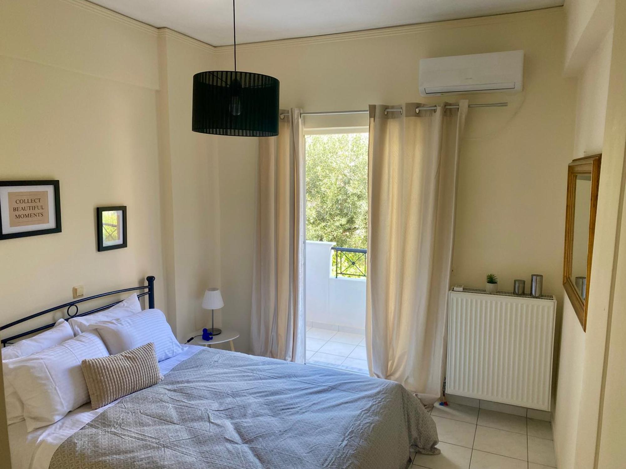 Nav Apart, Salamina Paloukia Exteriör bild